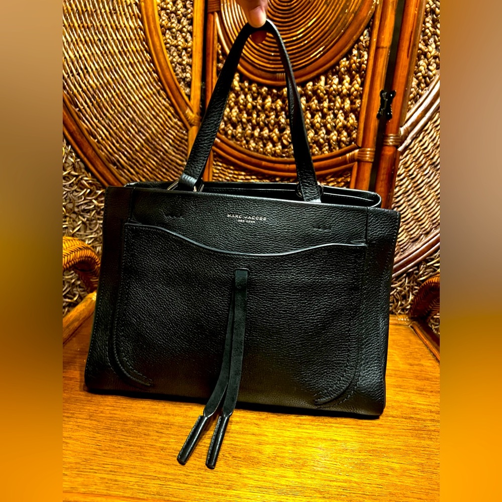 Marc Jacobs Maverick Black Leather Tote Bag